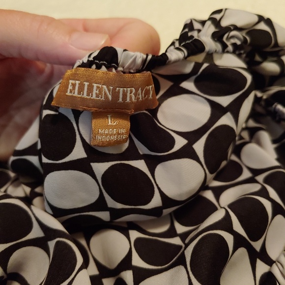 Ellen Tracy geometric print top #62 - Picture 3 of 3